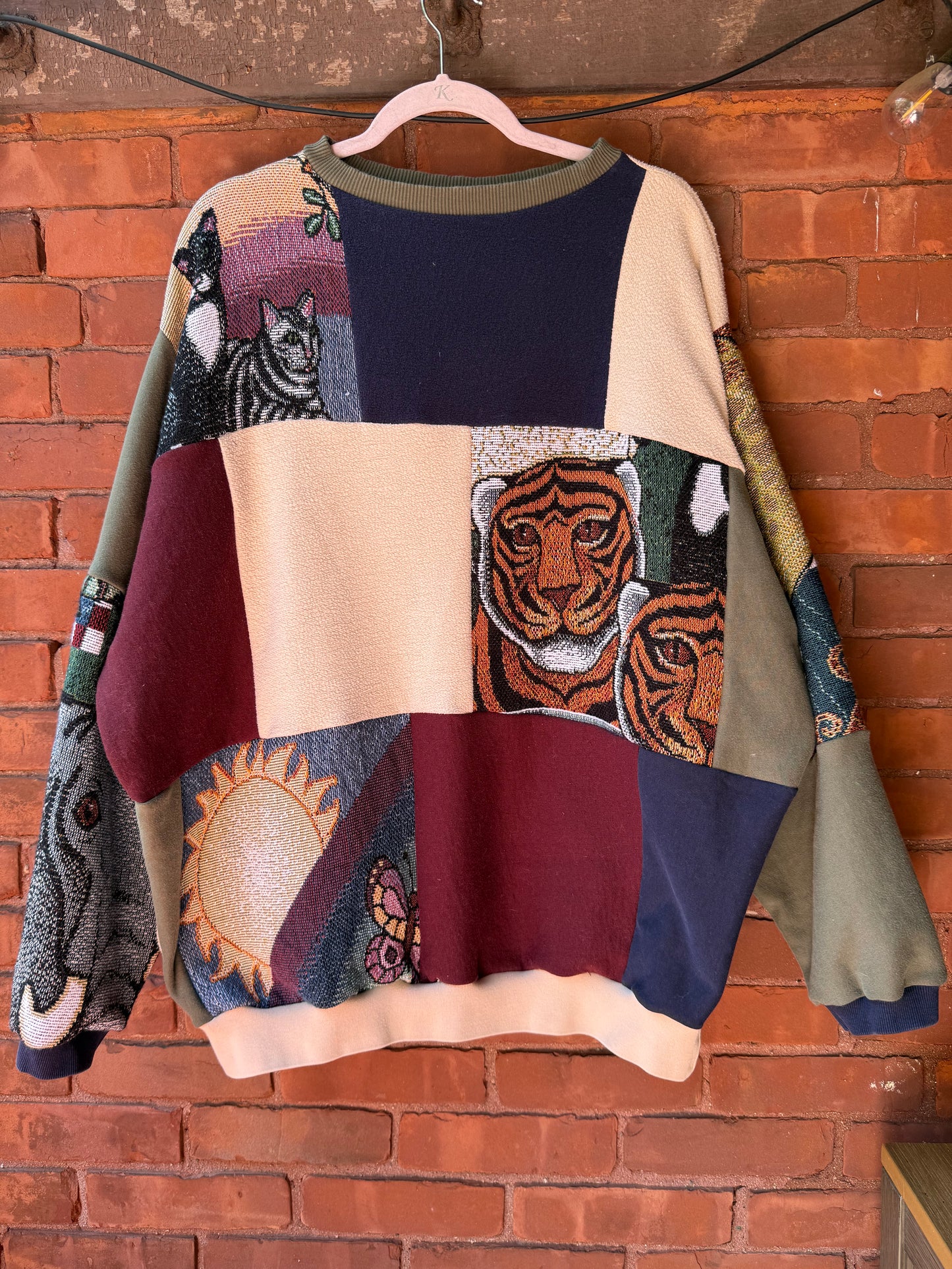 Lions and tigers and bears ( 2XLG)