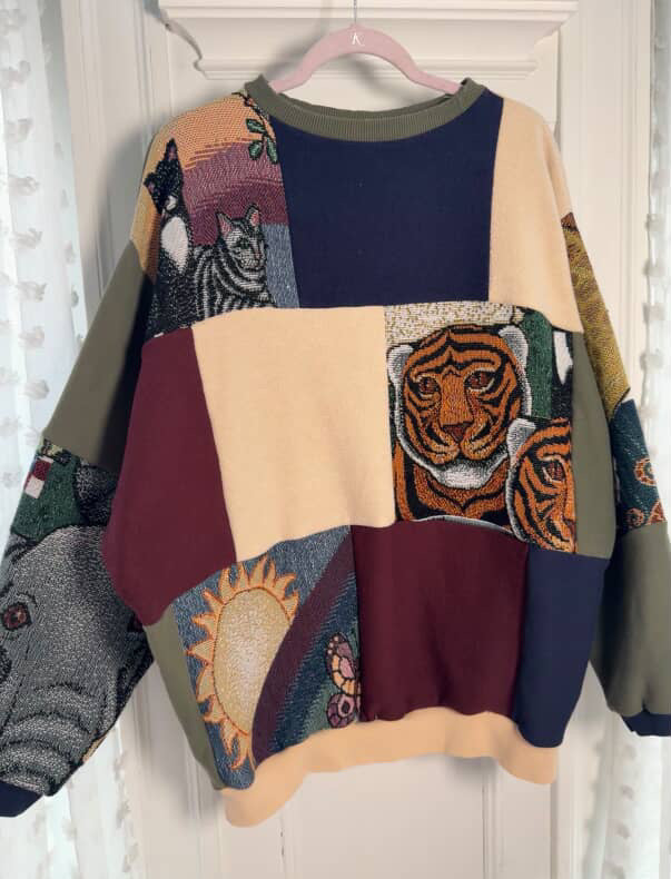 Lions and tigers and bears ( 2XLG)